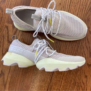 Sorel Women’s Kinetic Impact Lace Sneaker Size 9